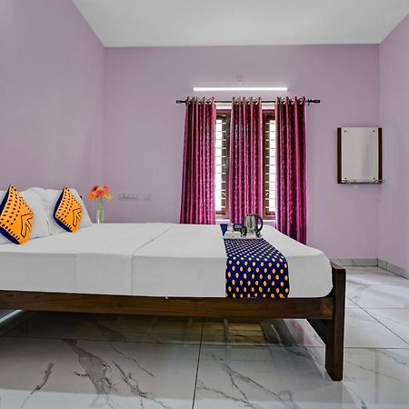 Spot On Shalom Palace Residency Neriyamangalam Exterior photo
